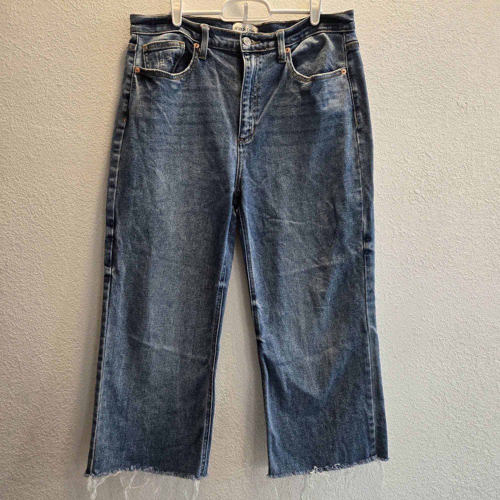 Sneak Peek Vintage 13x31 Raw Frayed‎ Hem Baggy Cropped Jeans